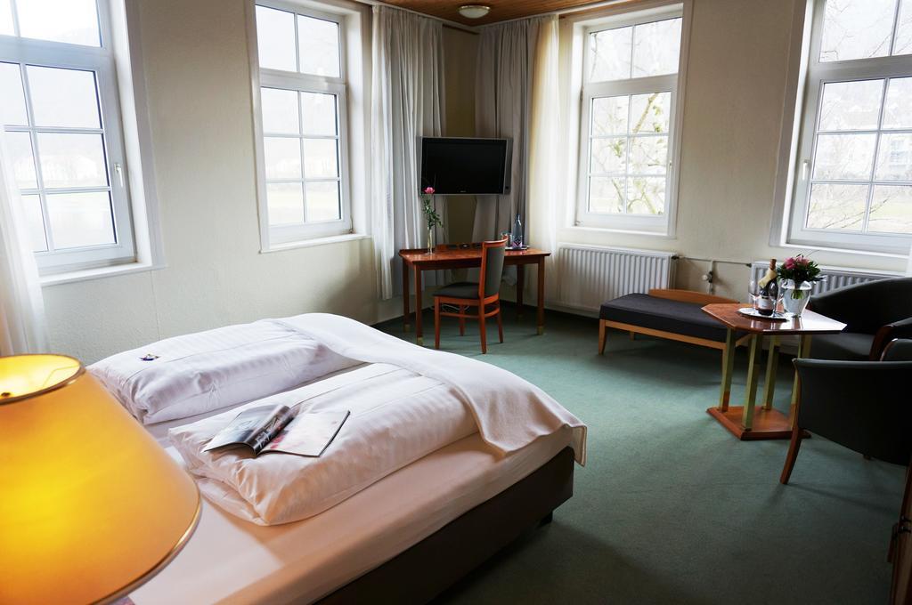 Hotel Goldener Anker Bodenwerder Δωμάτιο φωτογραφία