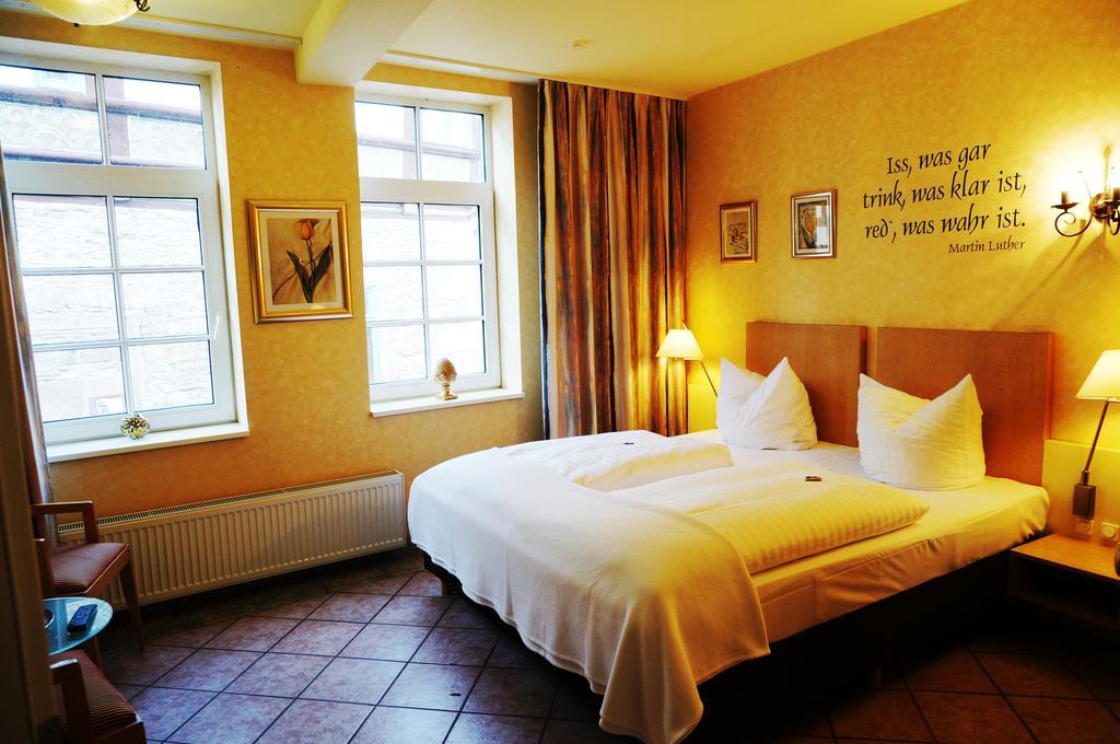 Hotel Goldener Anker Bodenwerder Δωμάτιο φωτογραφία